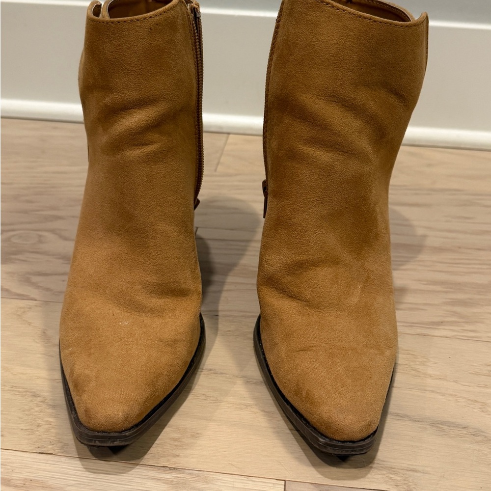 Pink Lily Classic Brown Ankle Booties